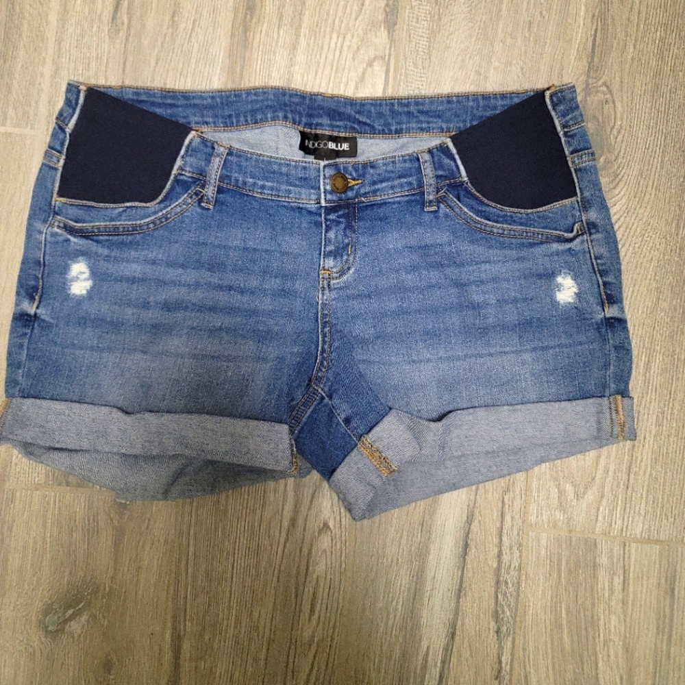 Indigo Blue Maternity Shorts size Large